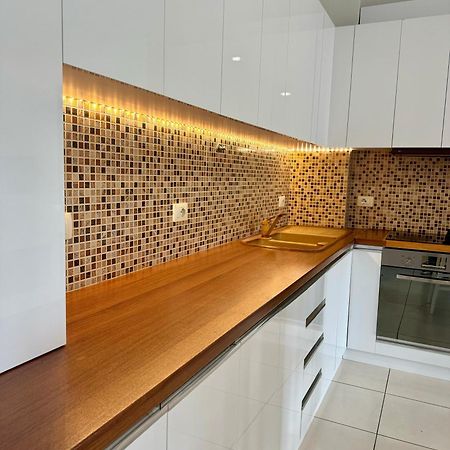 Belaire Luxury Apartment Саранде Екстериор снимка