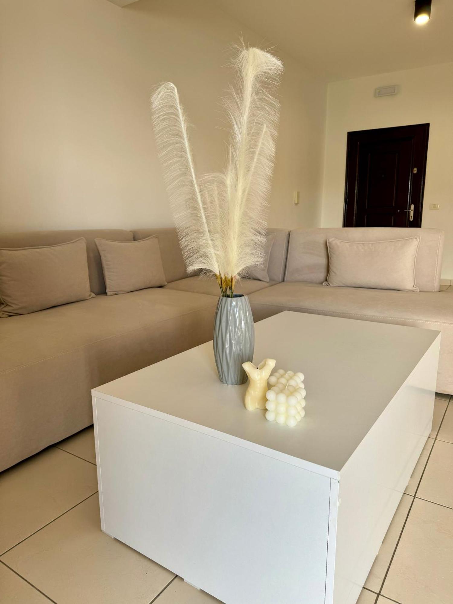 Belaire Luxury Apartment Саранде Екстериор снимка