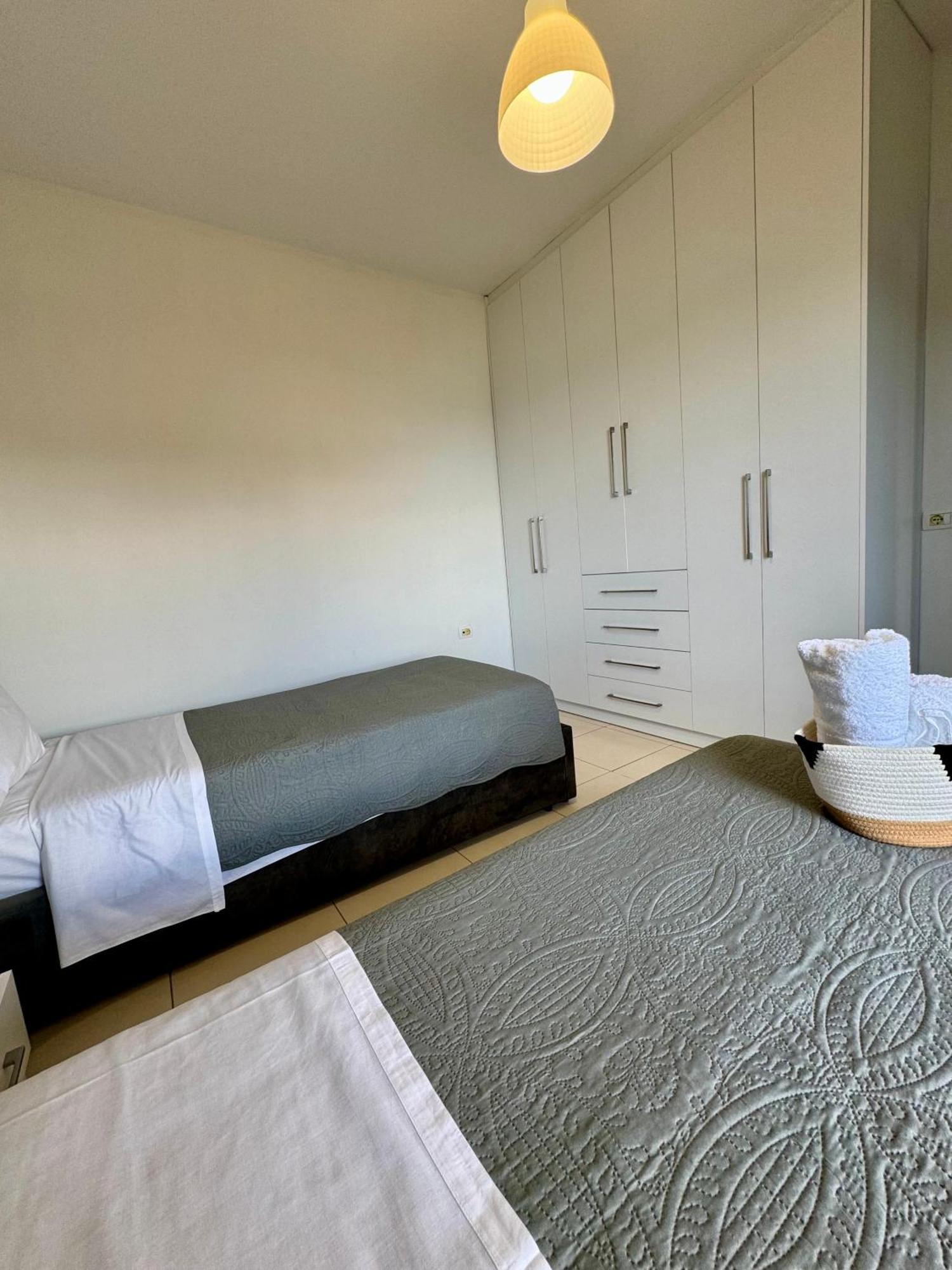 Belaire Luxury Apartment Саранде Екстериор снимка
