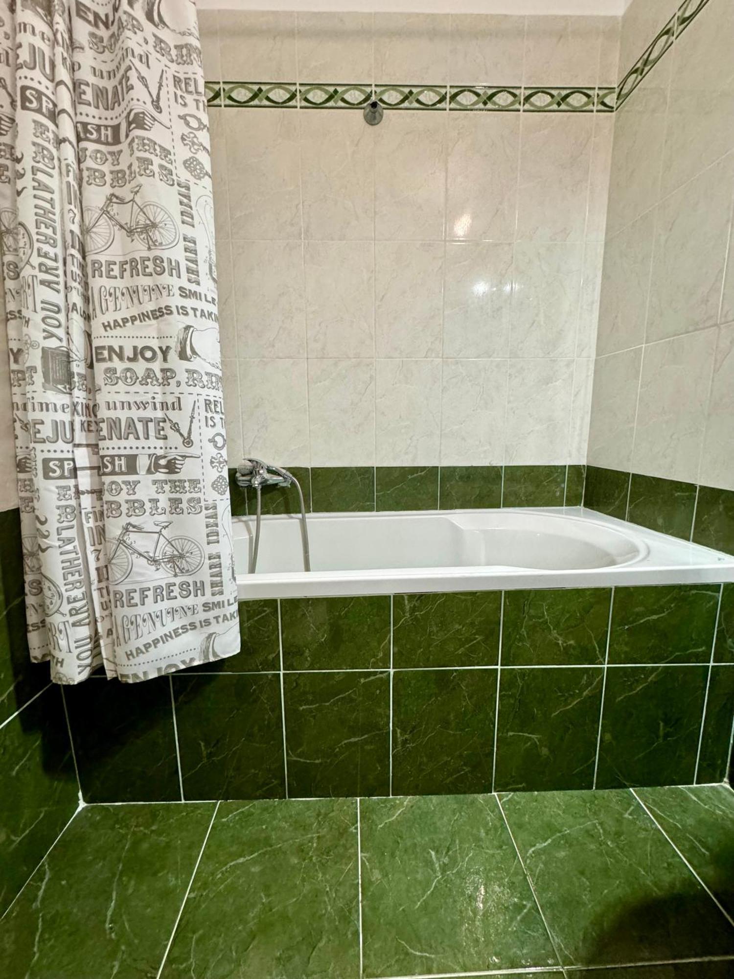 Belaire Luxury Apartment Саранде Екстериор снимка