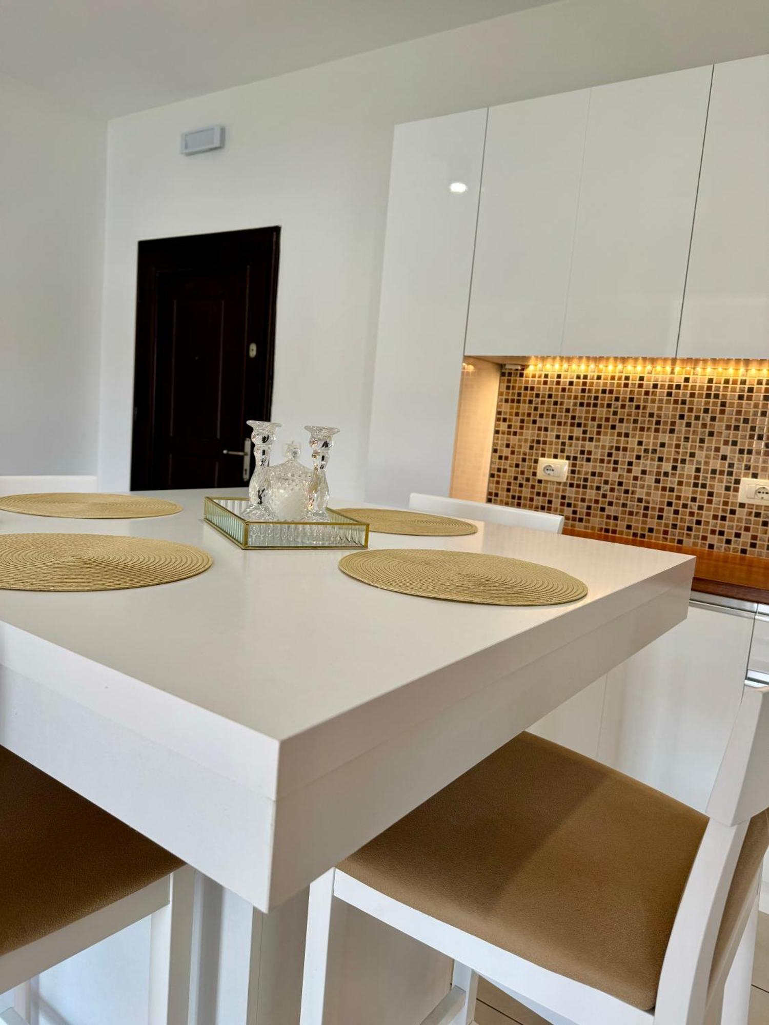 Belaire Luxury Apartment Саранде Екстериор снимка