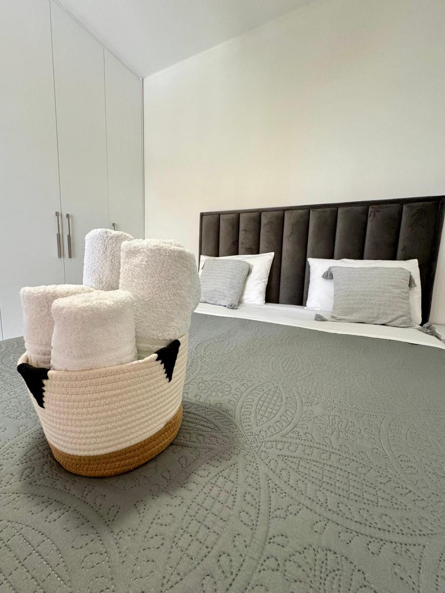 Belaire Luxury Apartment Саранде Екстериор снимка